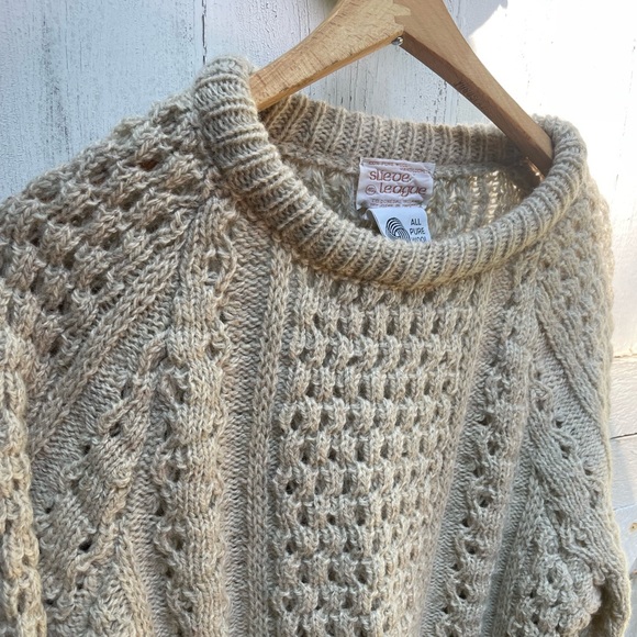 Irish wool vintage fisherman sweater in oatmeal - Picture 3 of 6